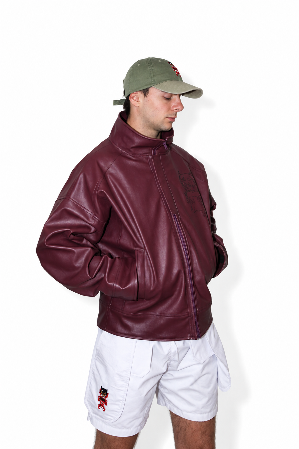 chamarra oversize monocromatica faux leather berenjena